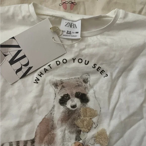 Zara Cream and White Long Sleeve Tees with Playful Graphics - Picture 3 of 5